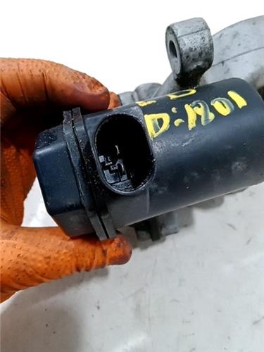 pinza freno trasero derecha peugeot 208 p2 06