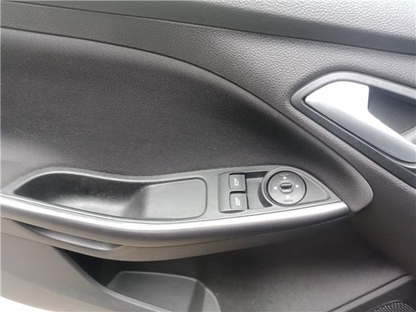 botonera puerta delantera izquierda ford focu