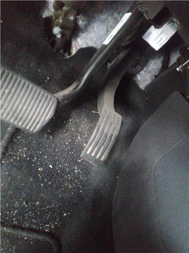 pedal acelerador ford focus berlina cew 2014