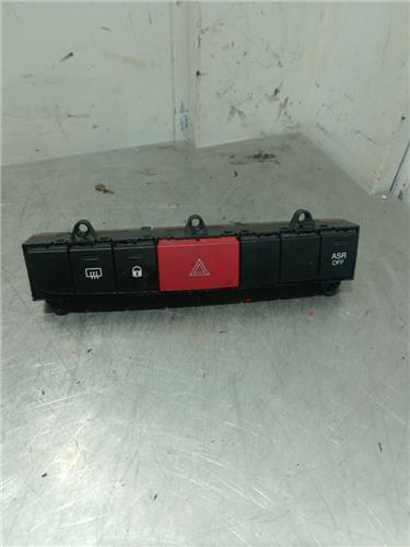 interruptor luces emergencia peugeot boxer (103 kv / 139 cv)