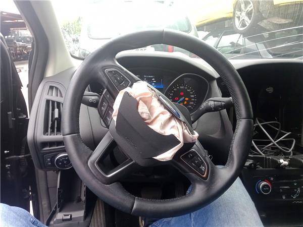 volante ford focus berlina cew 2014 16 trend