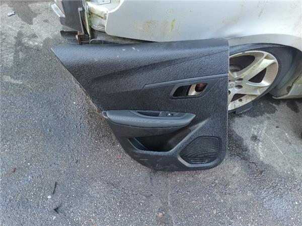 guarnecido puerta trasera izquierda peugeot 2