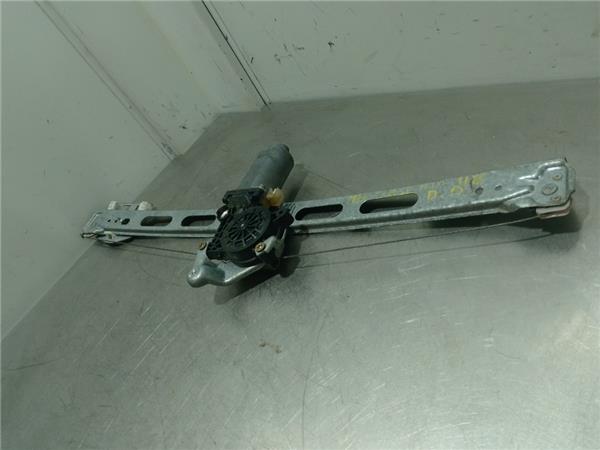 motor elevalunas delantero derecho mercedes b