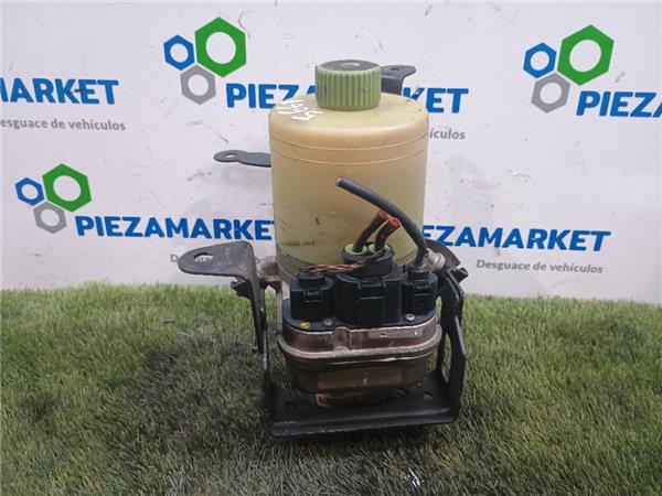 bomba servodireccion seat cordoba berlina 6l2