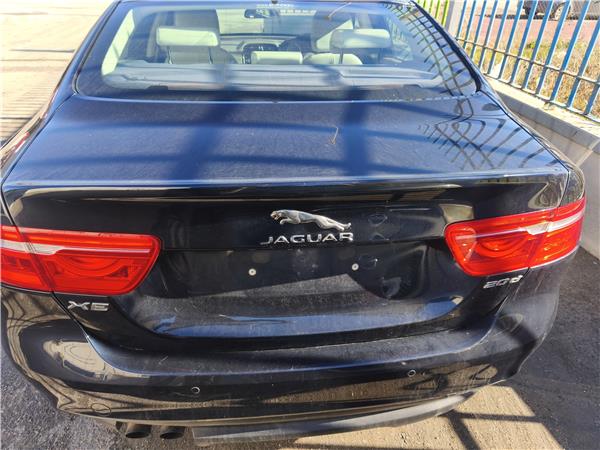 porton trasero jaguar xe 102014 20 portfolio