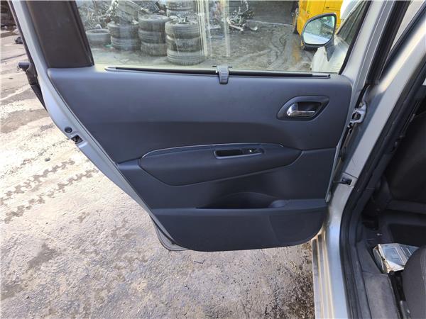 guarnecido puerta trasera izquierda peugeot 5