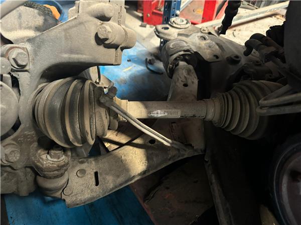 transmision delantera derecha volvo s80 berli