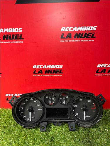 cuadro instrumentos iveco daily furgon 2014