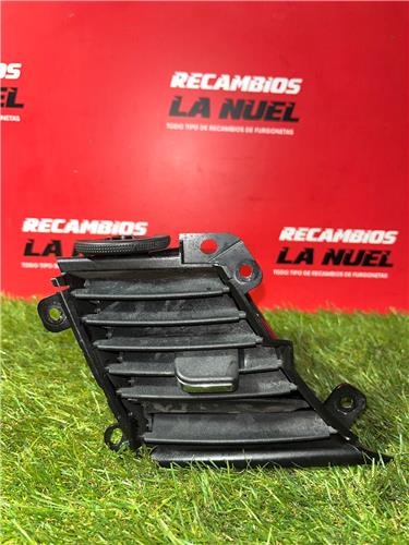 aireador izquierdo iveco daily furgon 2014 2