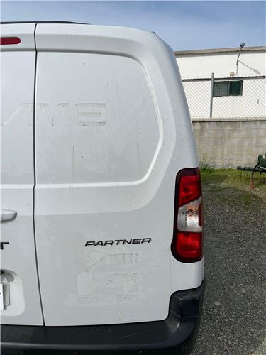 puerta trasera derecha peugeot partner 092018