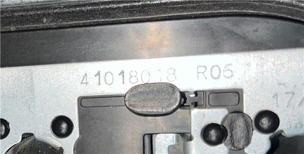 portalampara piloto trasero izquierdo peugeot
