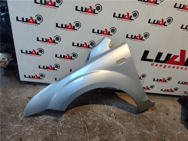 aleta delantera izquierda ford focus berlina (cap) 1.6 tdci cat
