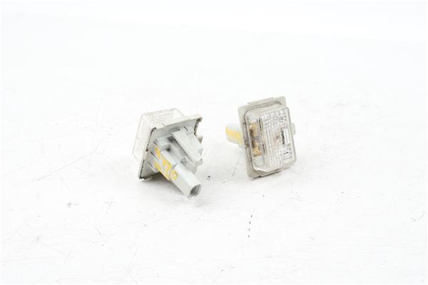 piloto matricula mercedes benz clase cla bm 1