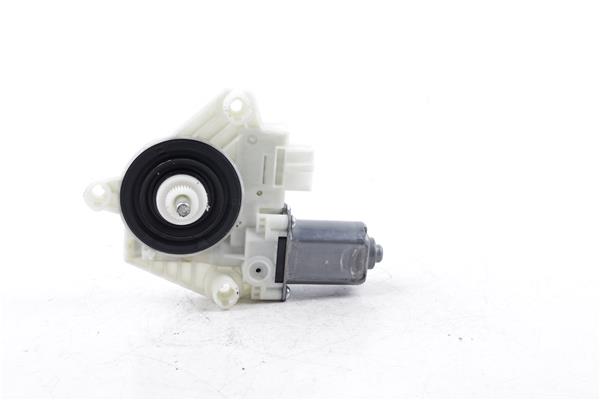 motor elevalunas delantero izquierdo mercedes