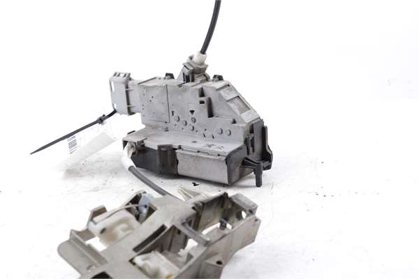 cerradura puerta trasera izquierda peugeot 40