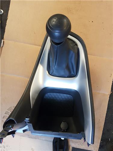 pomo palanca cambio toyota yaris mxpa11l bhfn