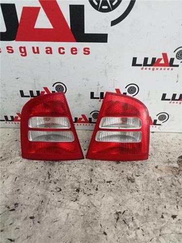 piloto trasero derecho skoda octavia berlina