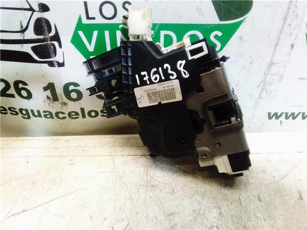 cerradura puerta trasera izquierda mercedes b