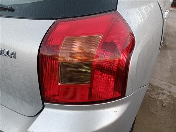 piloto trasero derecho toyota corolla e12 200