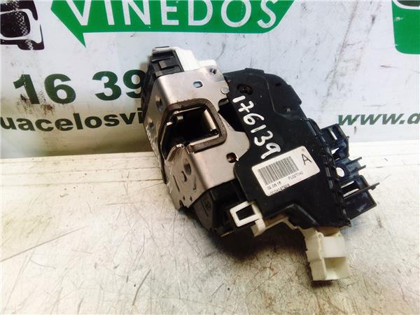cerradura puerta delantera izquierda mercedes