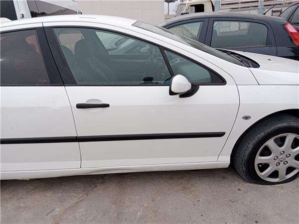 puerta delantera derecha peugeot 407 2004 16