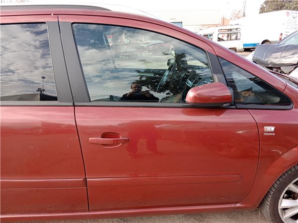puerta delantera derecha opel zafira b 2005