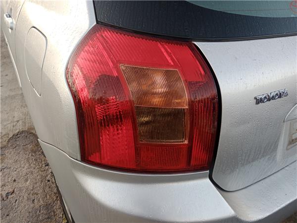 piloto trasero izquierdo toyota corolla e12 2