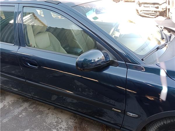 puerta delantera derecha volvo v70 familiar 2