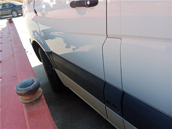 puerta delantera izquierda volkswagen crafter