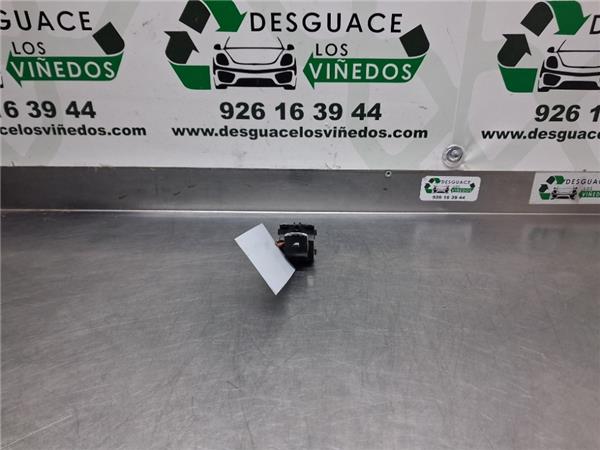 mando elevalunas trasero derecho alfa romeo g