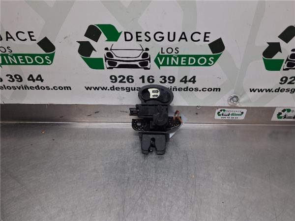 cerradura porton alfa romeo giulia 952 2016