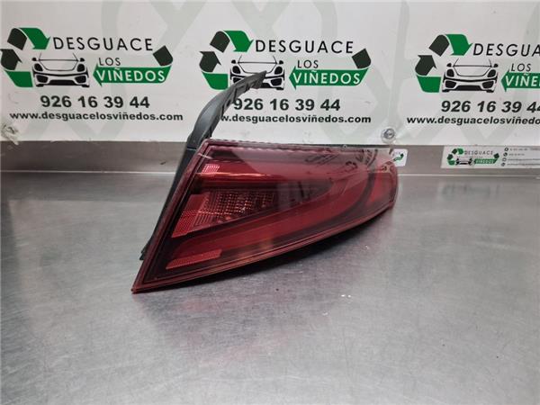 piloto trasero derecho alfa romeo giulia 952