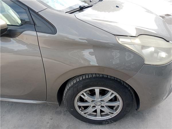 aleta delantera derecha peugeot 208 012012 1