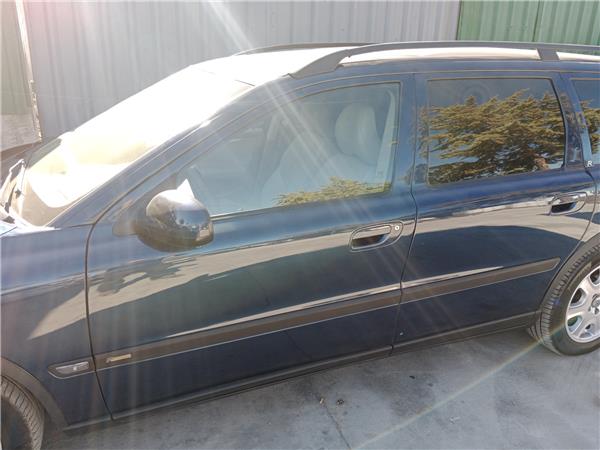 puerta delantera izquierda volvo v70 familiar