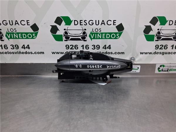 maneta exterior delantera derecha alfa romeo