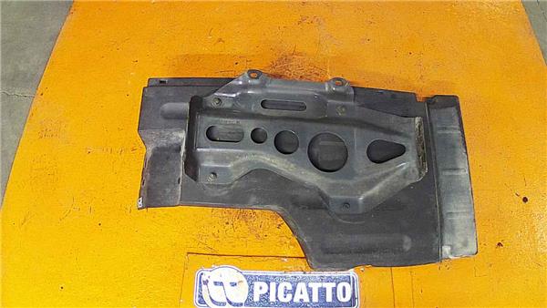 aleta delantera derecha mercedes benz actros