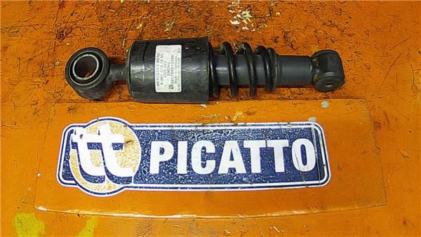 amortiguador derecho capo mercedes benz actro