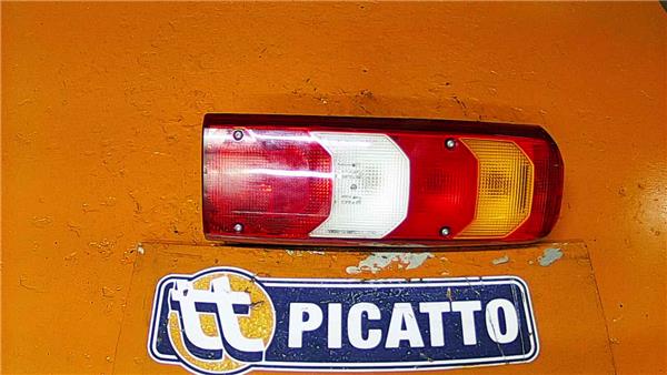 piloto trasero izquierdo mercedes benz actros