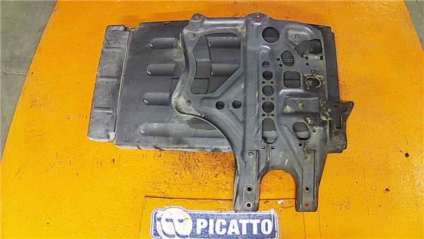 aleta delantera izquierda mercedes benz actro