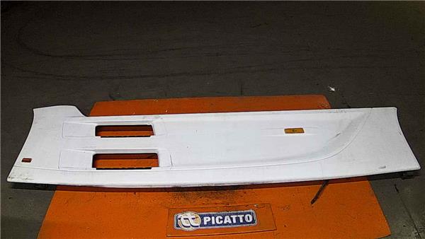 carenado izquierdo mercedes benz actros iv e