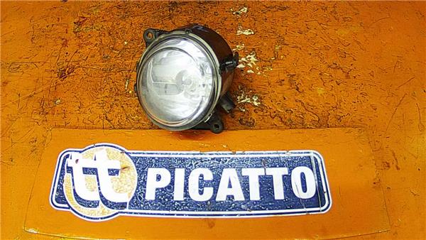 faro antiniebla derecho mercedes benz actros