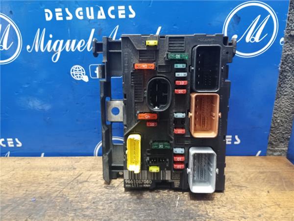 caja reles peugeot 307 berlina (s2)(06.2005 >) 1.6 xs + [1,6 ltr.   80 kw hdi]