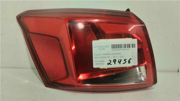 piloto trasero izquierdo seat arona kj 2017