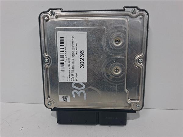centralita motor uce audi q5 8r 2008  20 tdi