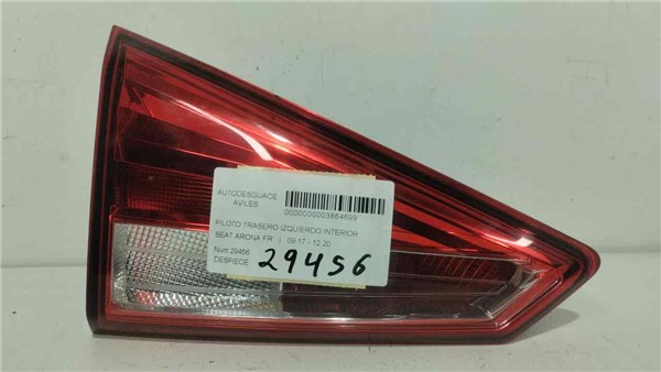 piloto trasero izquierdo seat arona kj 2017