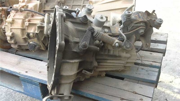 caja cambios manual hyundai elantra (xd)(2000 >) 1.6 comfort (4 ptas.) [1,6 ltr.   77 kw 16v cat]