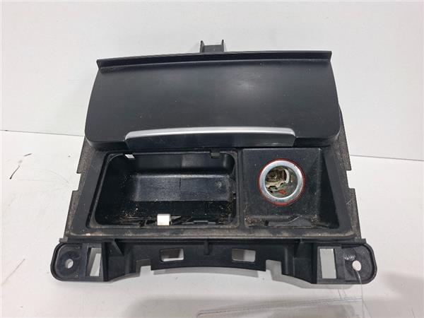 cenicero audi q5 8r 2008  20 tdi 125 kw quatt