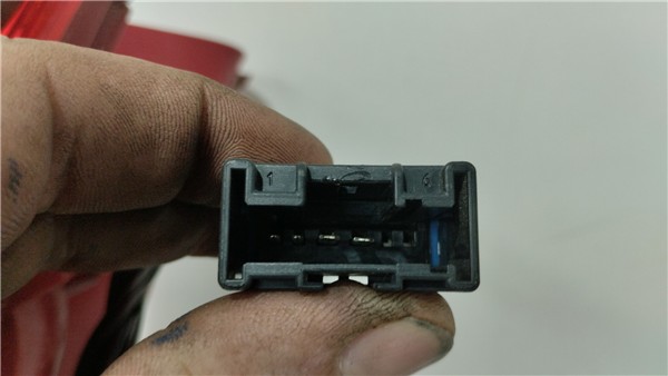  Piloto Trasero Derecho Citroen C4 Berlina 06.2004- 3812621 PIZ/776/9c/9c/3812621/9c9c2929-3f39-4518-9e1b-979af0981213.jpg