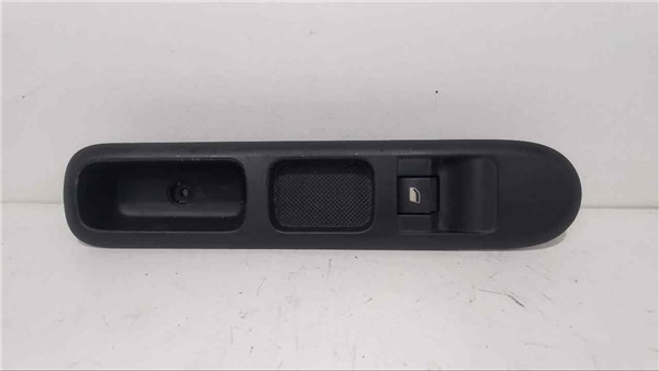 mando elevalunas delantero derecho peugeot 30