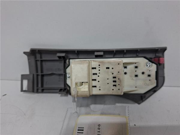 mando elevalunas delantero izquierdo toyota y